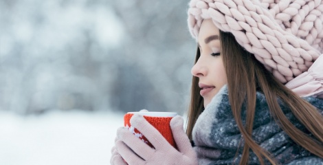 Best Wig Type for Winter Weather: Human or Synthetic?