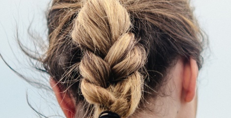 How to Attach a Hairpiece Securely