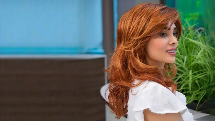 Alana Envy Wig in a warm red shade
