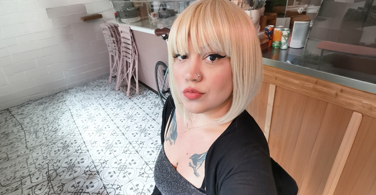 Bobbi wig by HotHair, a softly styled look, offering an elegant option for a romantic date night hairstyle.