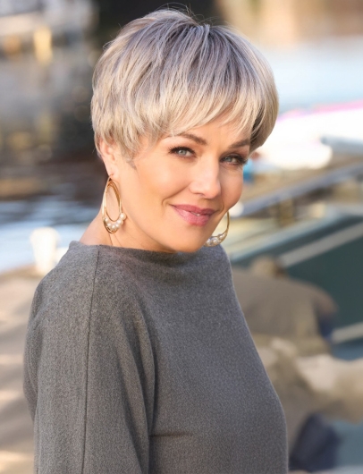 Quiet Grace wig Natural Image